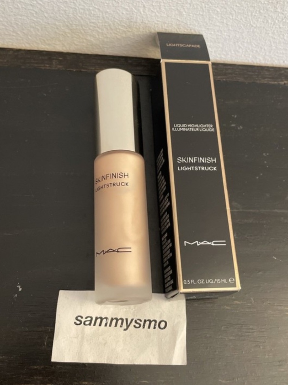 MAC Skinfinish Lightstruck Liquid Highlighter, LIGHTSCAPADE 0.5 oz. SEE DESCRIP